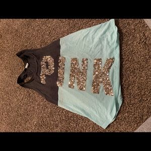 VS pink tank size M